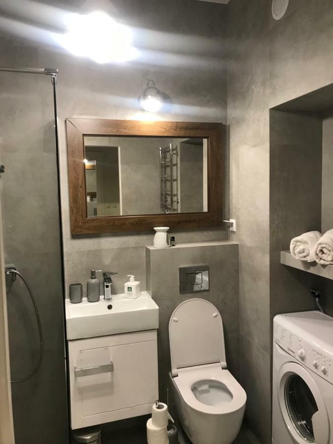 Ferienwohnung Stare Miasto Swietojerska 12 Warschau Exterior foto