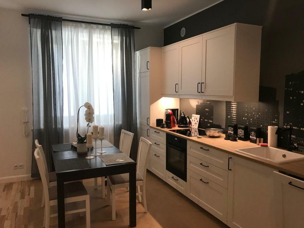 Ferienwohnung Stare Miasto Swietojerska 12 Warschau Exterior foto